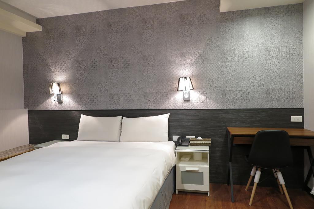 Ours Inn Taipei Extérieur photo