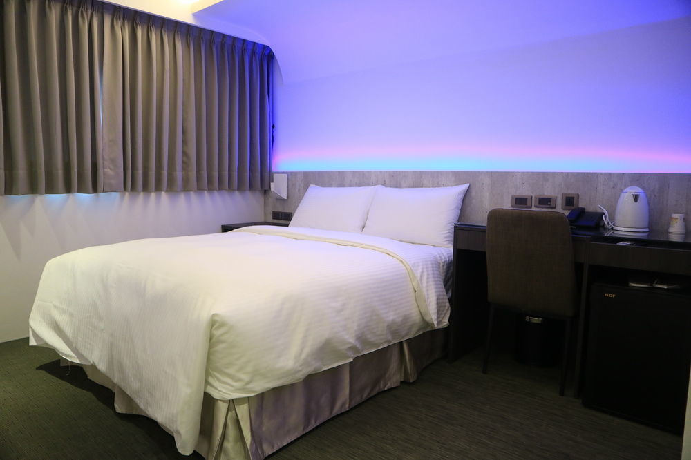 Ours Inn Taipei Extérieur photo